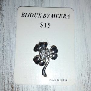 🔴 CLEARANCE 6/$20 Bijoux by meera flower pin brooch